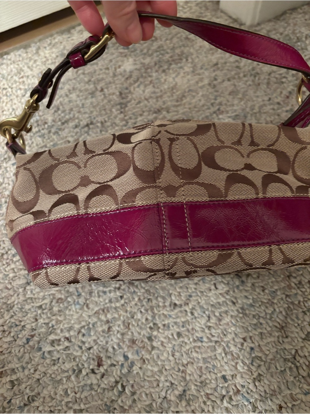 Vintage Y2K Coach Legacy Mini Strap Shoulder Bag 41642 Magenta Patent Leather